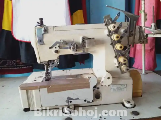গার্মেন্টস মেশিন বিক্রি করা হবে তিনটি